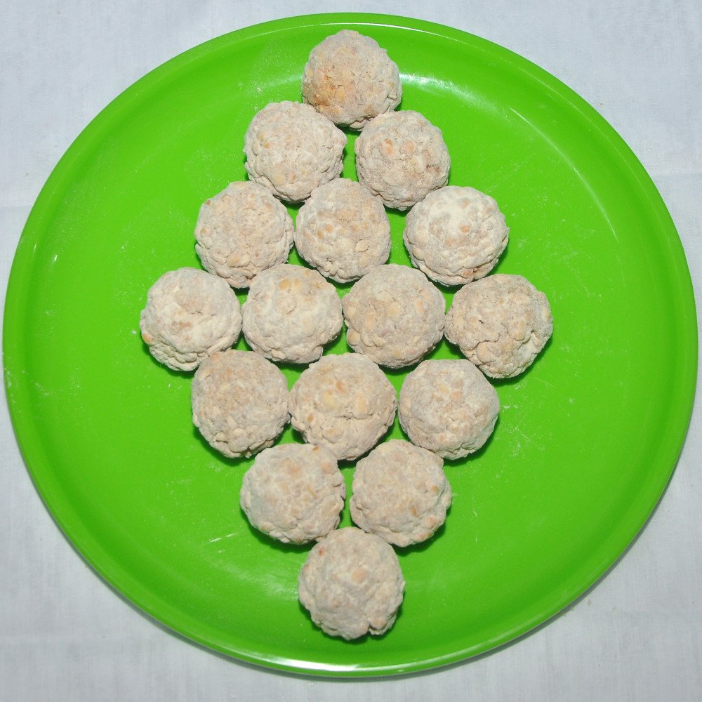 Porivilangai Urundai